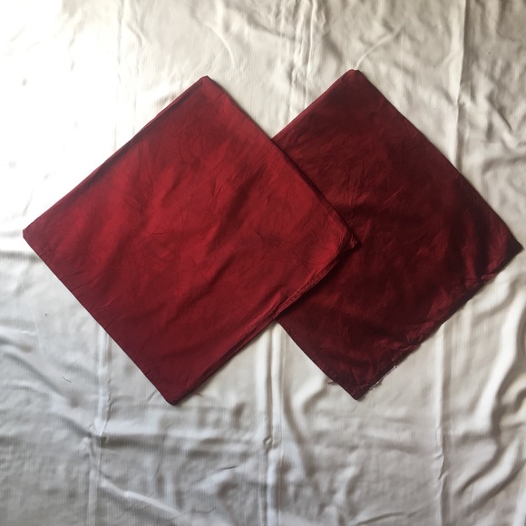 Other - Set of 2 silk dupioni throw pillow cases 18” square w/ zipper closure, red
